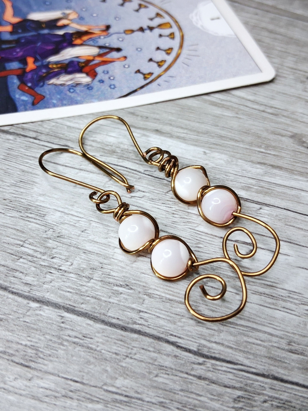 Pink Shell Beaded Earrings In Bronze
